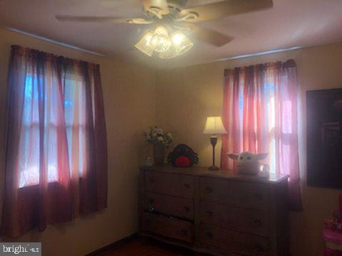 34 Rhode Island Road Sicklerville, NJ 08081 - Photo 16 of 26 Gallery Image 16