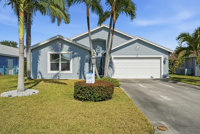 $495,000 | 2811 Southwest Mustang Terrace, Stuart, FL 34997