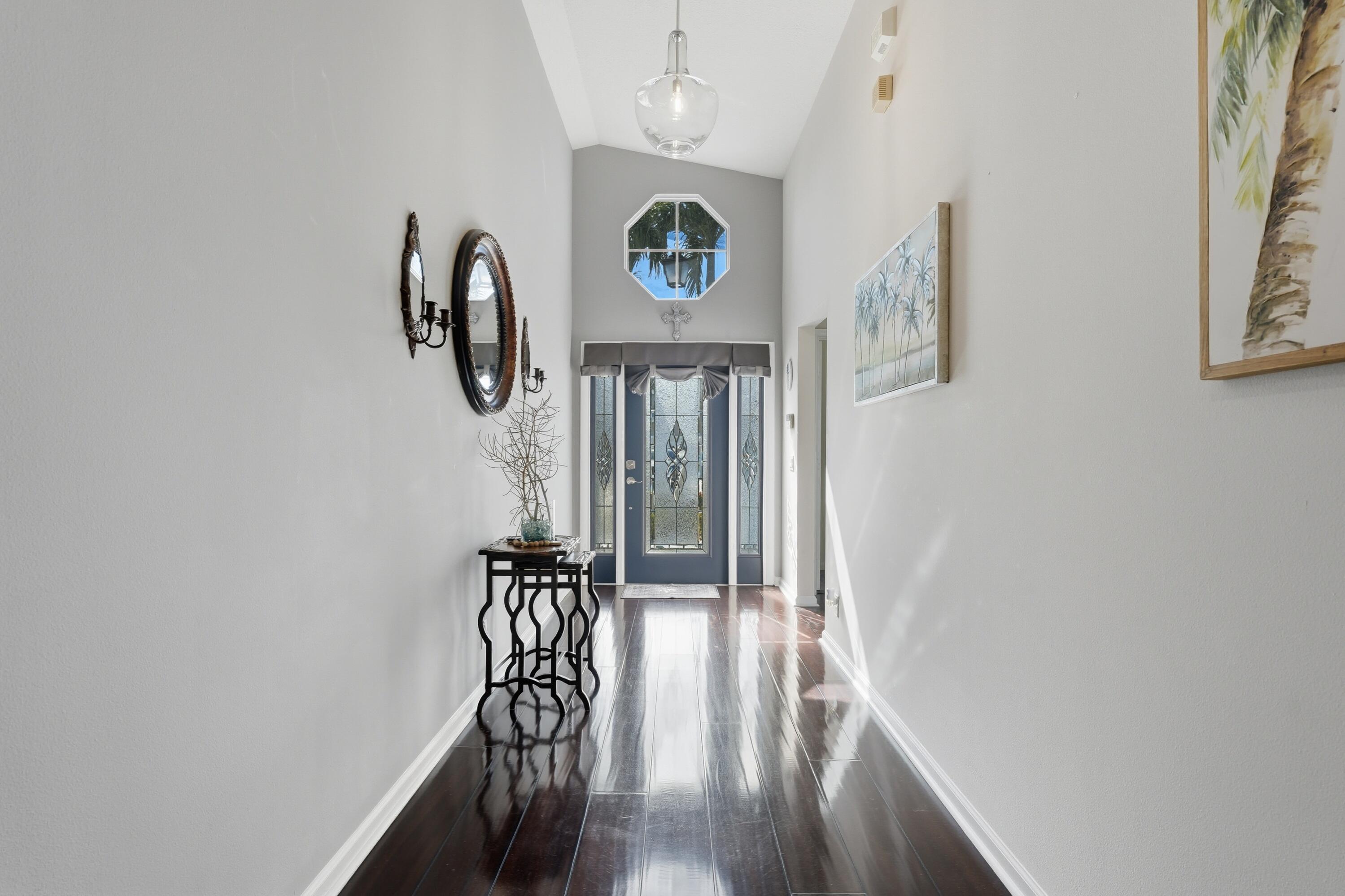 2811 Southwest Mustang Terrace Stuart, FL 34997 - Photo 4 of 52 04_dsc05729