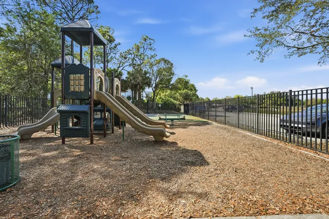 $495,000 | 2811 Southwest Mustang Terrace, Stuart, FL 34997