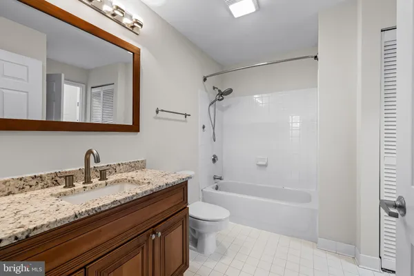 $185,000 | 23 Pierside Drive, Unit 104, Baltimore, MD 21230