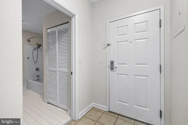 $185,000 | 23 Pierside Drive, Unit 104, Baltimore, MD 21230