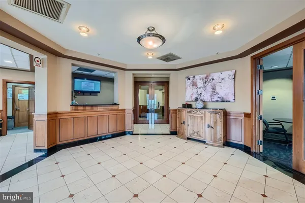 $185,000 | 23 Pierside Drive, Unit 104, Baltimore, MD 21230