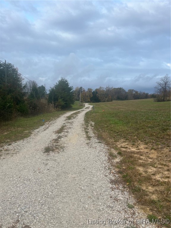 56 East Old State Road Scottsburg, IN 47170 - Photo 3 of 8