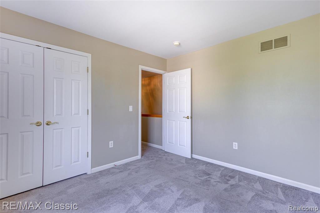 41620 Mitchell Road Novi, MI 48377 - Photo 28 of 40