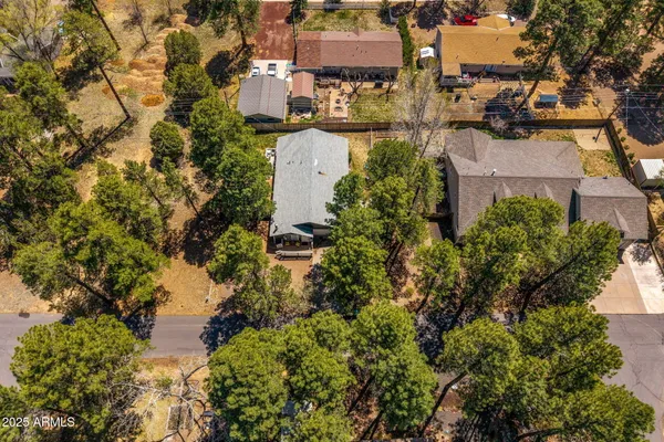 $2,100 | 3361 West Hansen, Show Low, AZ 85901