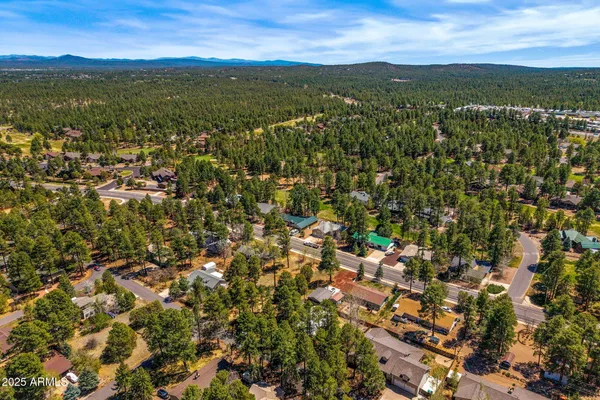 $2,100 | 3361 West Hansen, Show Low, AZ 85901