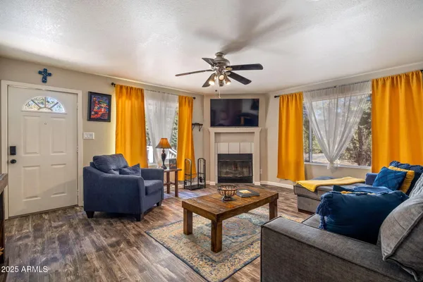 $2,100 | 3361 West Hansen, Show Low, AZ 85901