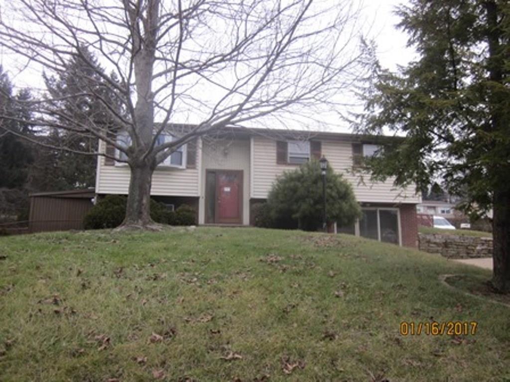1085 Broughton Road Pittsburgh, PA 15236 - Photo 1 of 13 Gallery Image 1