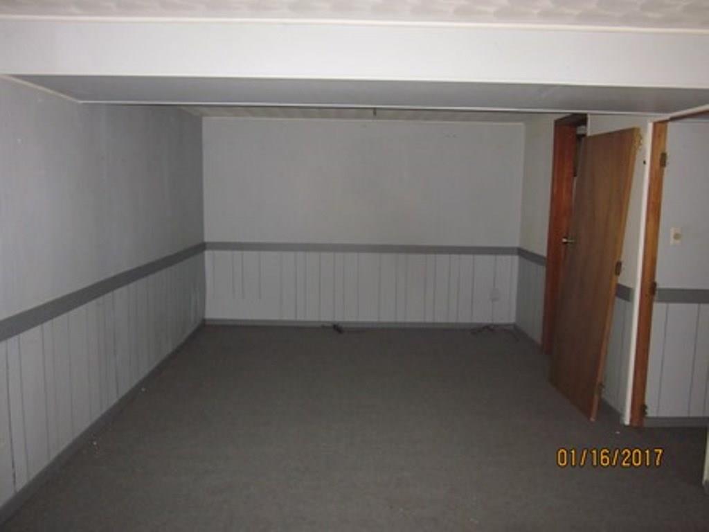 1085 Broughton Road Pittsburgh, PA 15236 - Photo 12 of 13 Gallery Image 12