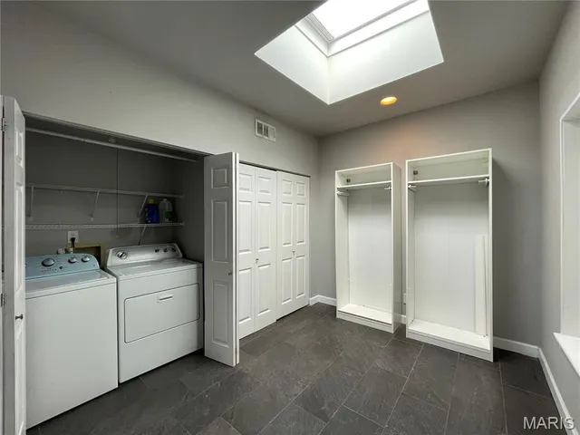 $239,000 | 5621 Waterman Boulevard, Unit 5, St. Louis, MO 63112