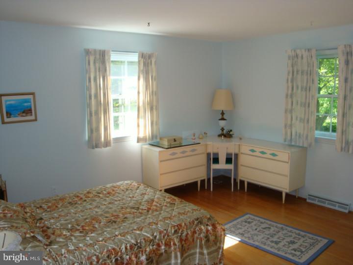 515 Rothbury Road Wilmington, DE 19803 - Photo 15 of 20 Bedroom 2