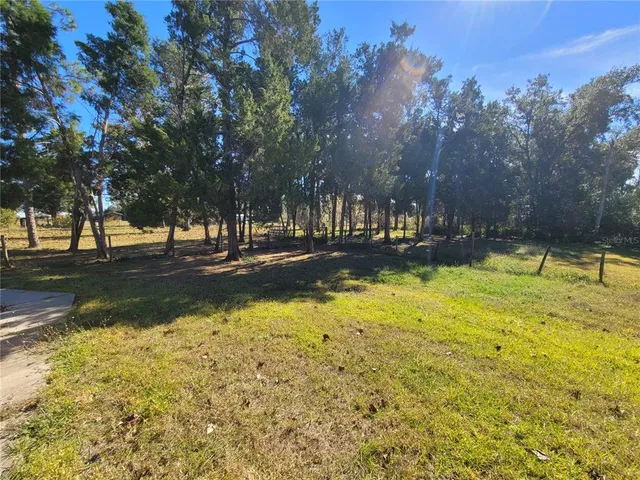 $2,650 | 37515 Phelps Road, Zephyrhills, FL 33541