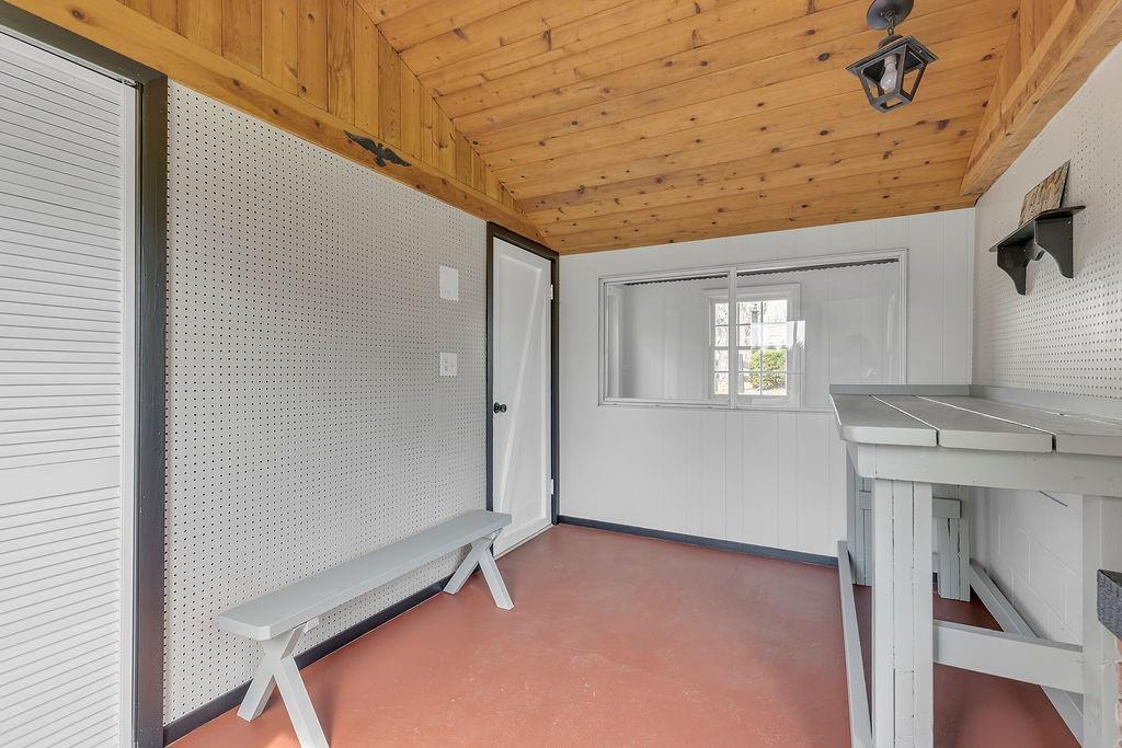 6097 Tuscarawas Road Industry, PA 15052 - Photo 29 of 42