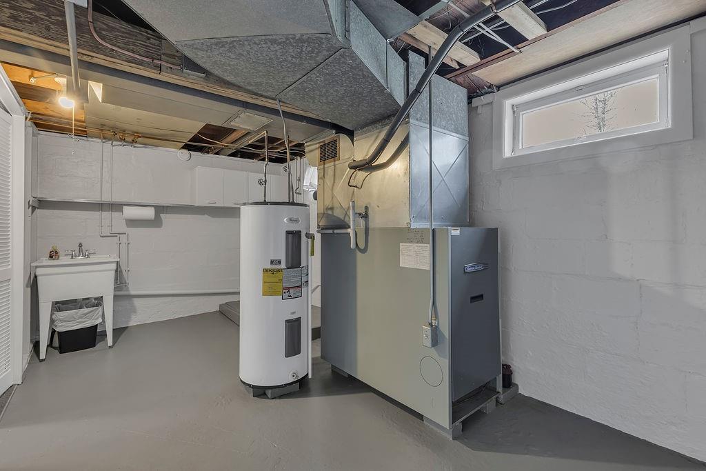 6097 Tuscarawas Road Industry, PA 15052 - Photo 34 of 42