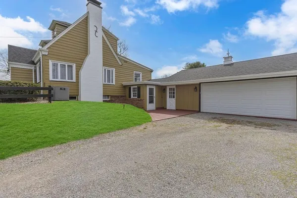 $435,000 | 6097 Tuscarawas Road, Industry, PA 15052