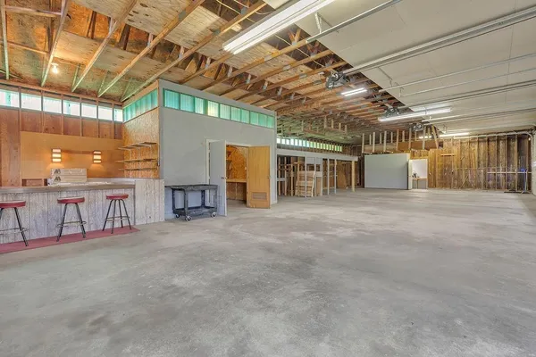 $435,000 | 6097 Tuscarawas Road, Industry, PA 15052