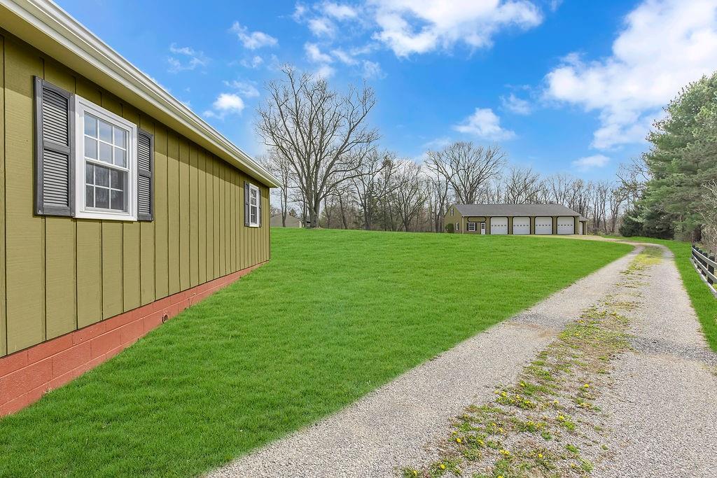 6097 Tuscarawas Road Industry, PA 15052 - Photo 41 of 42