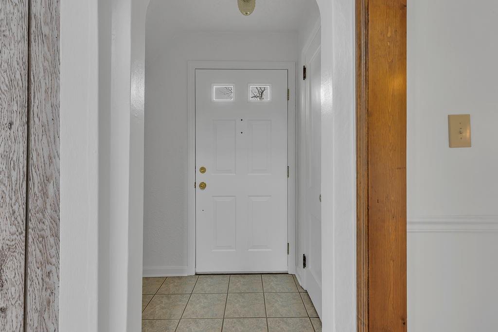 6097 Tuscarawas Road Industry, PA 15052 - Photo 7 of 42