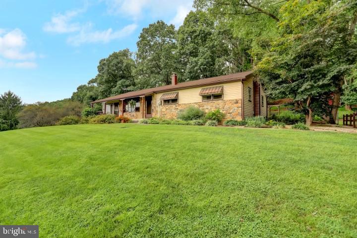 7238 Spring Road New Bloomfield, PA 17068 - Photo 2 of 55 Gallery Image 2