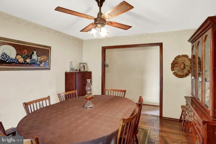 7238 Spring Road New Bloomfield, PA 17068 - Photo 15 of 55 Dining Room
