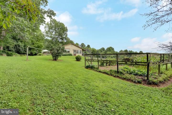 7238 Spring Road New Bloomfield, PA 17068 - Photo 41 of 55 Fenced Garden