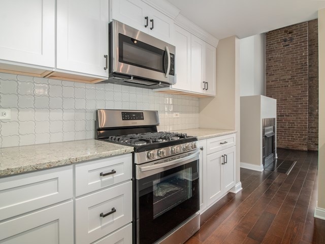 50 East 26th Street, Unit 406 Chicago, IL 60616 - Photo 16 of 33