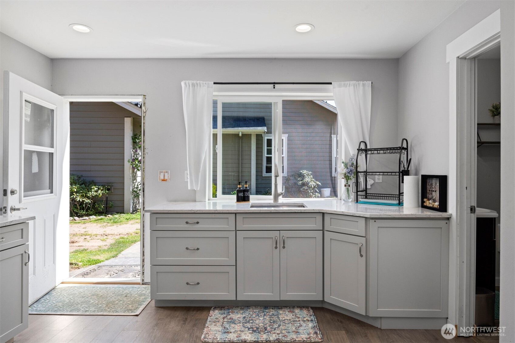 395 East Hemmi Road Lynden, WA 98264 - Photo 35 of 40 Gallery Image 35