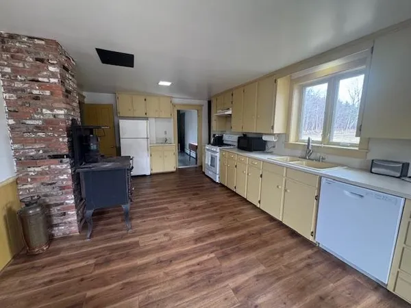 $2,500 | 125 Grapevine Road, Dunbarton, NH 03046