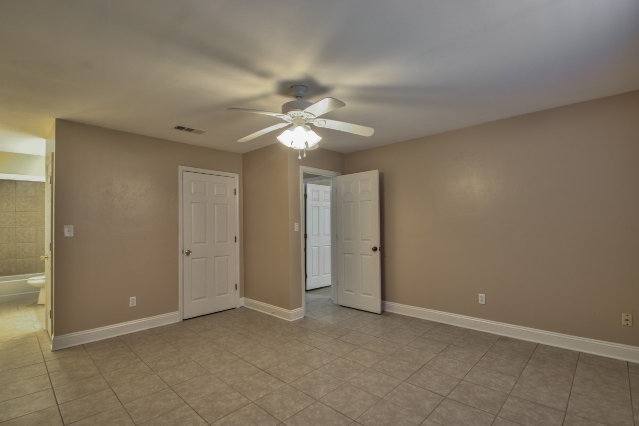 271 Bermuda Road Tallahassee, FL 32312 - Photo 13 of 36 Gallery Image 13