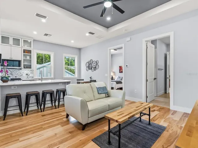 $1,149,000 | 716 East Pine Street, Orlando, FL 32801