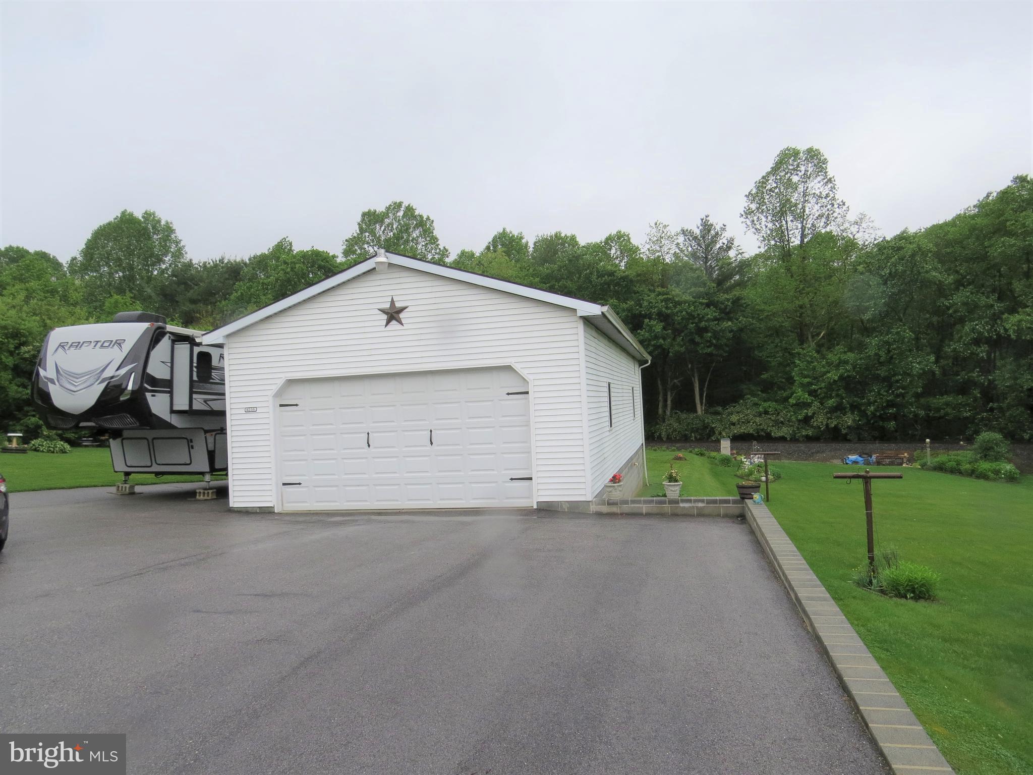 4236 Carlisle Road Gardners, PA 17324 - Photo 10 of 56 Gallery Image 10