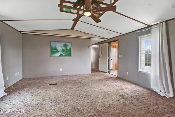 $335,000 | 11440 Highway 70, Sparta, TN 38583