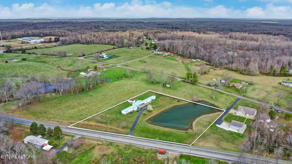 $335,000 | 11440 Highway 70, Sparta, TN 38583