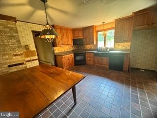 1482 Hilltop Road Leesport, PA 19533 - Photo 13 of 41 Kitchen