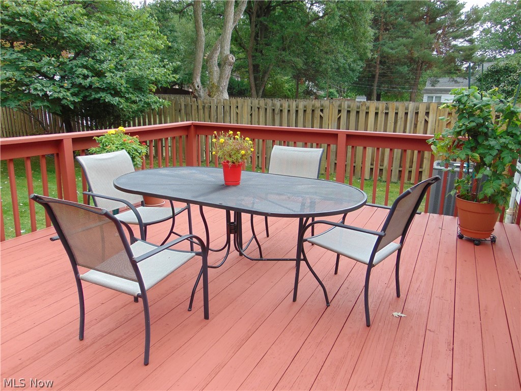 1303 Haverston Road Lyndhurst, OH 44124 - Photo 28 of 34 Deck just repainted