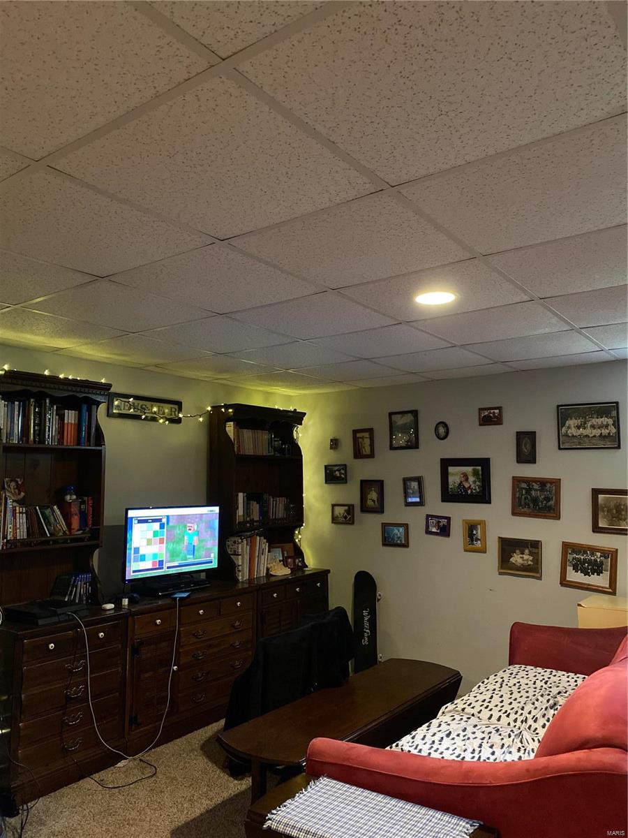 835 Cole Boulevard St. Charles, MO 63301 - Photo 15 of 16