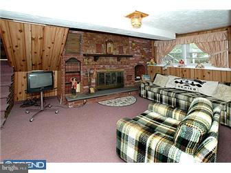 152 Reiffs Mill Road Ambler, PA 19002 - Photo 5 of 12 Family Room