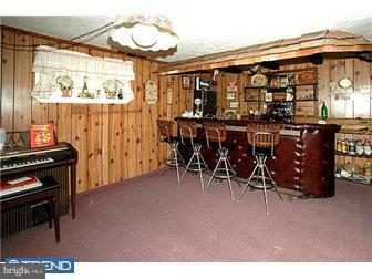 152 Reiffs Mill Road Ambler, PA 19002 - Photo 6 of 12 Family Room