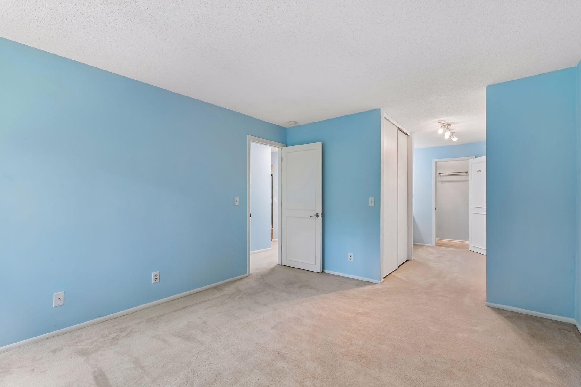 1887 Silver Bell Road, Unit 214 Eagan, MN 55122 - Photo 17 of 35