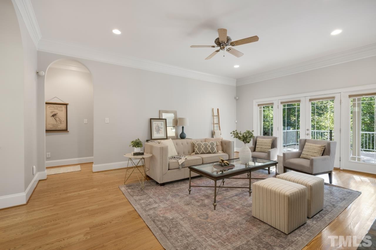 5909 Greenevers Drive Raleigh, NC 27613 - Photo 9 of 30 a living room with furniture