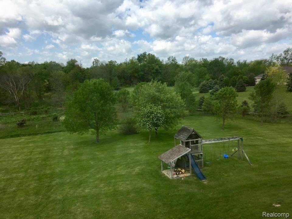 9087 North Owosso Road Fowlerville, MI 48836 - Photo 24 of 25 Gallery Image 24
