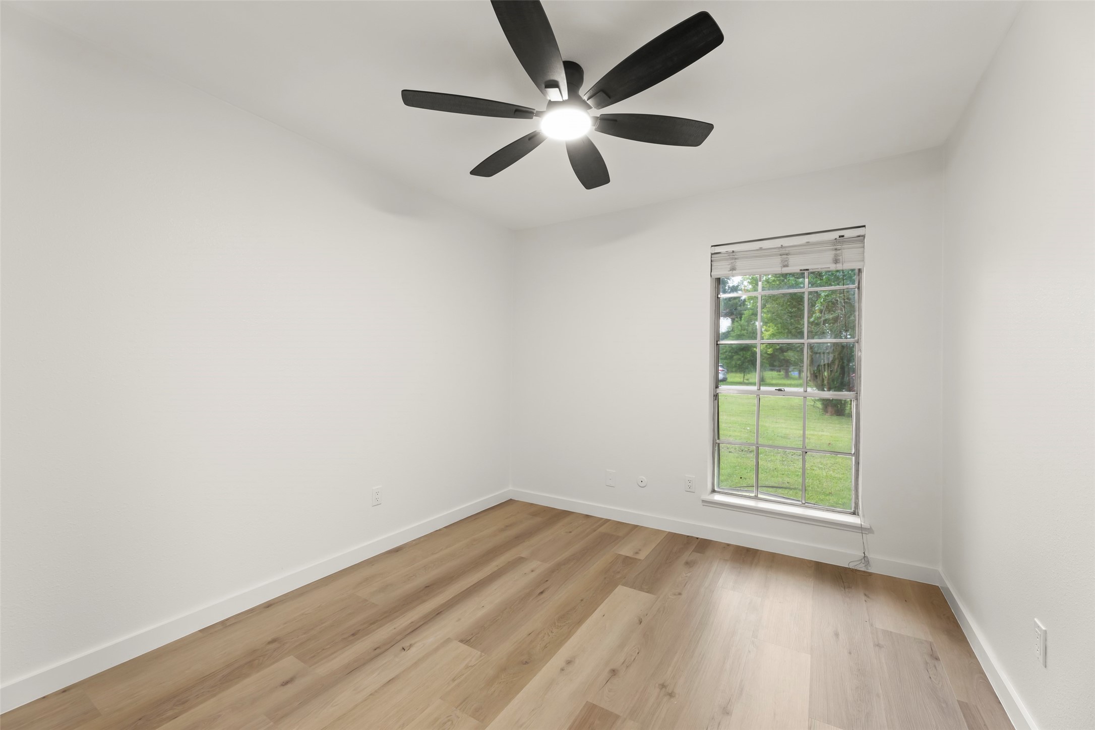3225 Bostic Street Houston, TX 77093 - Photo 19 of 50 Bedroom
