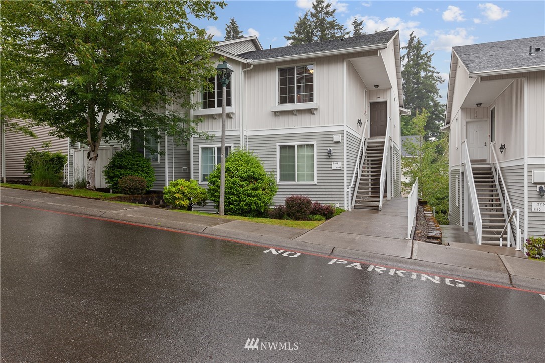 2808 Southeast 8th Place, Unit 2109 Renton, WA 98058 - Photo 1 of 27 Gallery Image 1