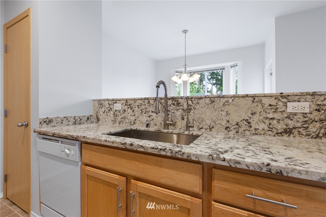 2808 Southeast 8th Place, Unit 2109 Renton, WA 98058 - Photo 13 of 27 Gallery Image 13