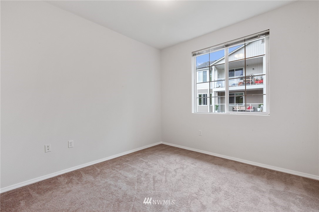 2808 Southeast 8th Place, Unit 2109 Renton, WA 98058 - Photo 21 of 27 Gallery Image 21