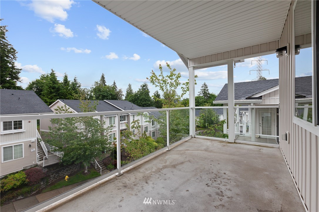2808 Southeast 8th Place, Unit 2109 Renton, WA 98058 - Photo 10 of 27 Gallery Image 10
