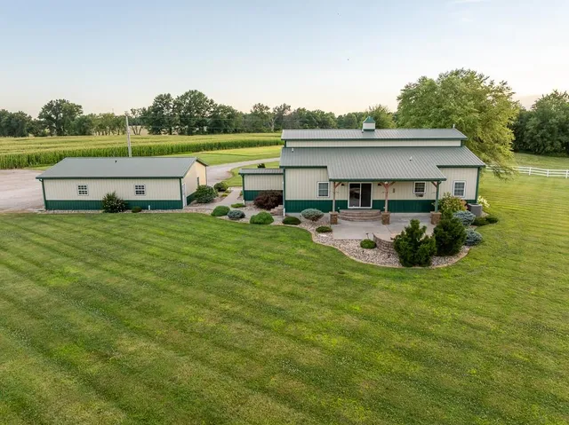 $620,000 | 520 Northeast 15504 County Road, Archie, MO 64725