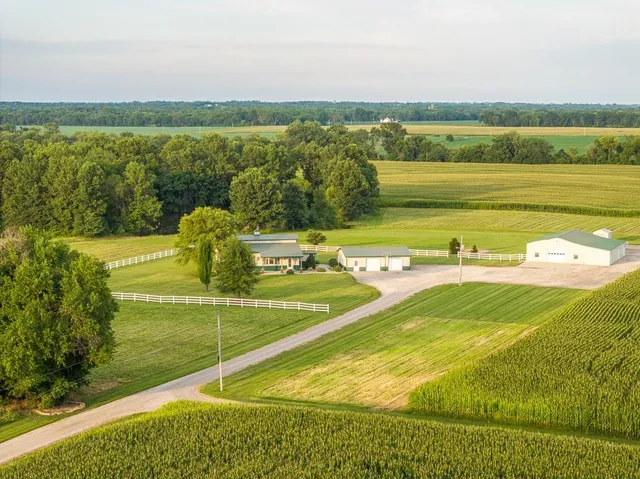 $620,000 | 520 Northeast 15504 County Road, Archie, MO 64725