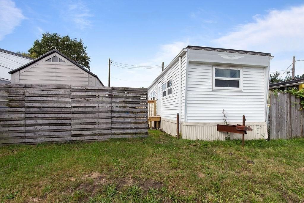 2 Sam Street Acushnet, MA 02743 - Photo 10 of 11 Gallery Image 10